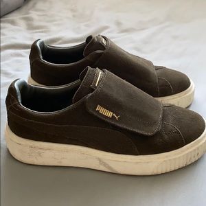 puma sneakers size 6.5